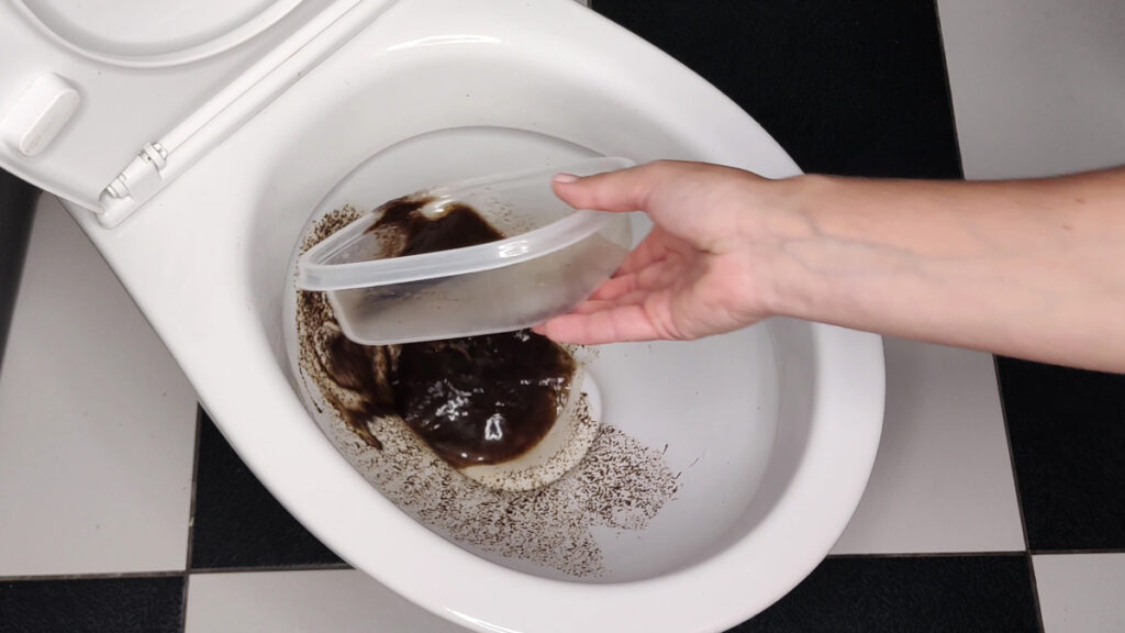 Finnische Expertin verrät: Dieser Trick macht Ihre Toilette endlich geruchsfrei